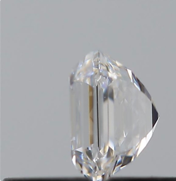 Ingen mindstepris - 1 pcs Diamant  (Natur)  - 0.50 ct - Smaragd - E - VS2 - Gemological Institute of America (GIA)