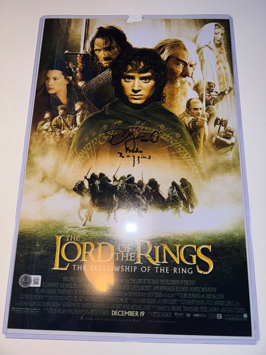 Elijah Wood Autographed Poster - Authentic Beckett Witness - Lord of the Rings - The Fellowship of The Ring