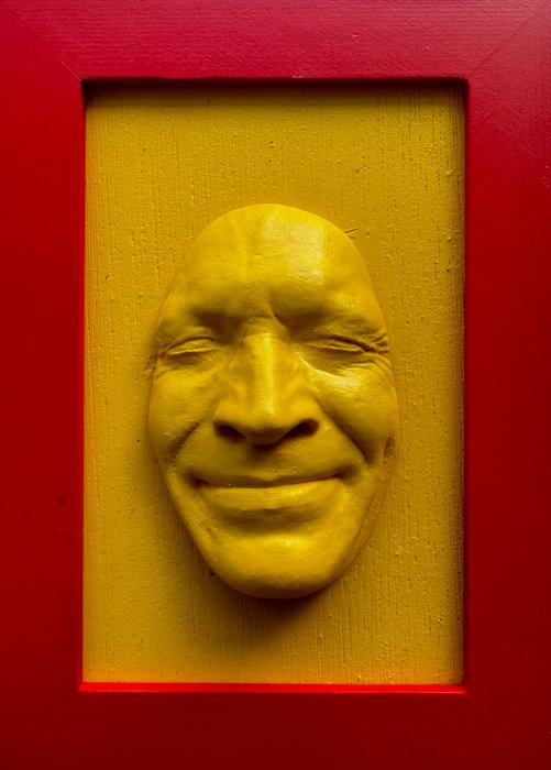 Gregos (1972) - Small yellow smile on yellow background-red frame