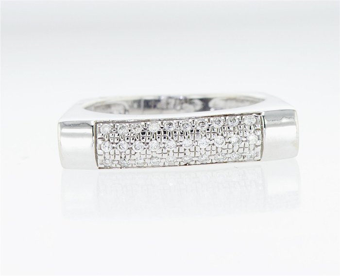 Ring - 14 karat Hvidguld -  0.25ct. tw. Diamant (Natur)  - zm