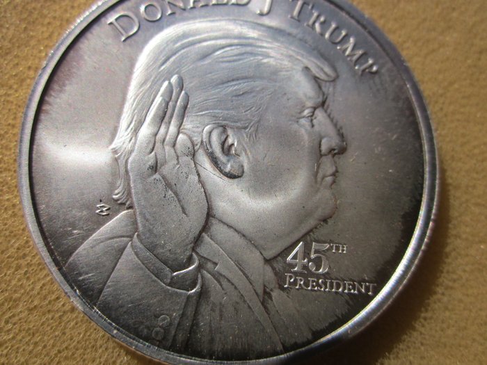 Förenta staterna. Silver medal Donald Trump - The White House, 1 Oz (.999)  (Ingen mindstepris)