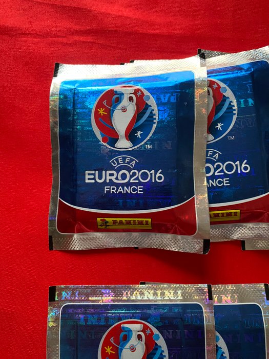 Panini 50 sealed packets Euro 2016 50 bustine Pack