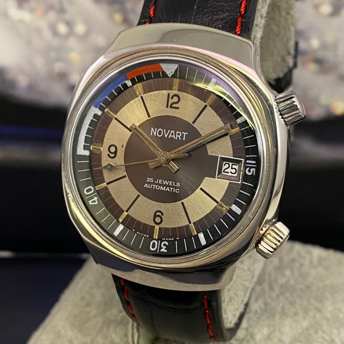 Novart - Vintage Automatic Date - Ingen mindstepris - Mænd - 1970-1979