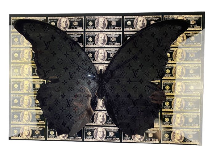 Blackarts - Louis vuitton 3D Black dollar butterfly