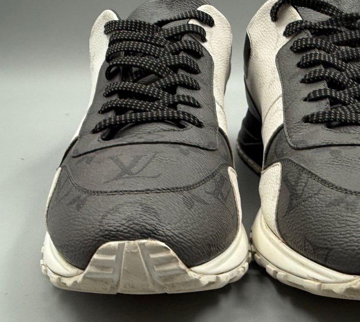 Louis Vuitton - Sneakers - Størelse: UK 8,5