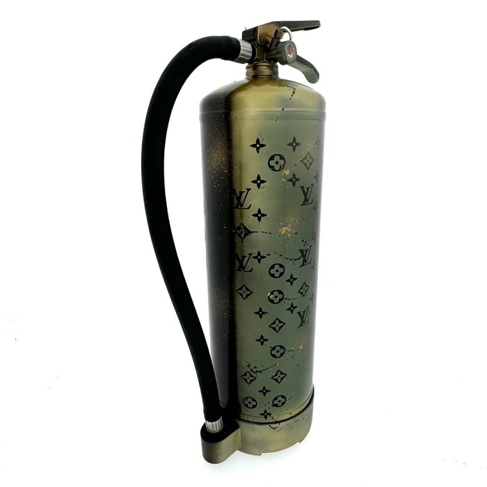 ZizaArt (XXI) - Fire Extinguisher Louis Vuitton XXL