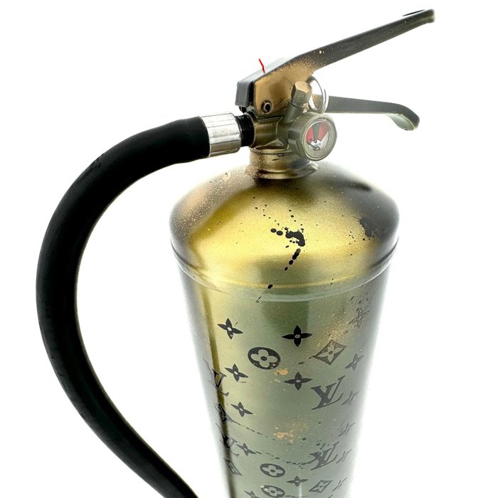 ZizaArt (XXI) - Fire Extinguisher Louis Vuitton XXL