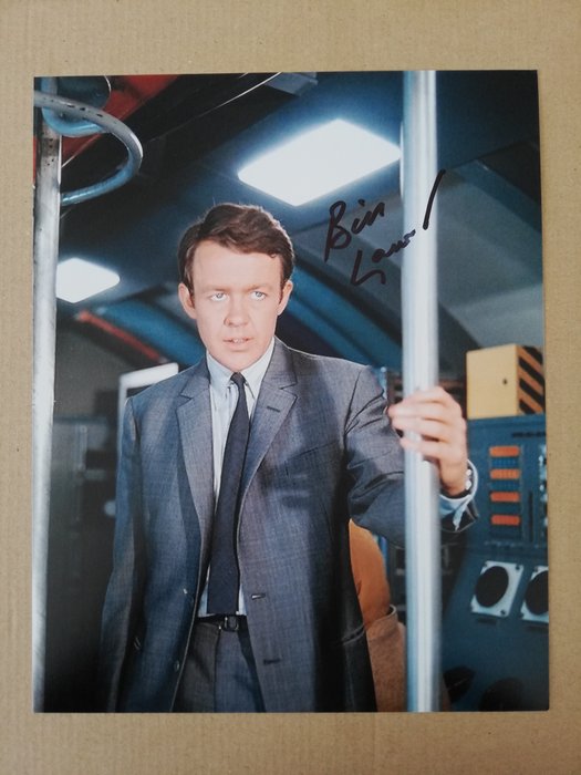 The Champions: William Gaunt handsigned photo in-person autograph