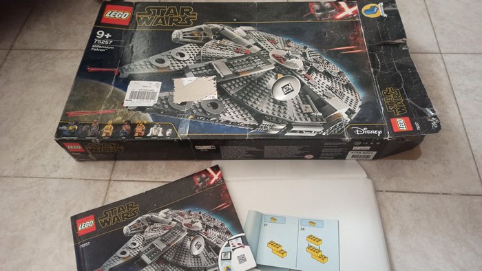 Lego - STAR WARS cod. 75257 MILLENIUM FALCON