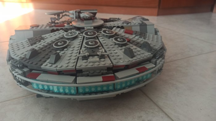 Lego - STAR WARS cod. 75257 MILLENIUM FALCON