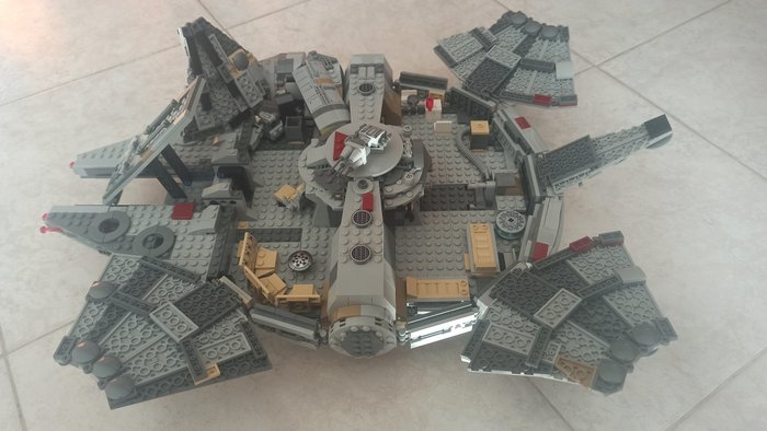 Lego - STAR WARS cod. 75257 MILLENIUM FALCON