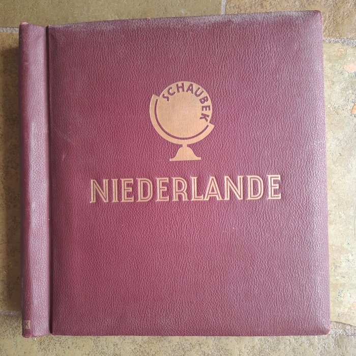 Holland 1852/1968 - Samling af frimærker i gammelt Schaubek-bind, delvist specialiseret i perforering