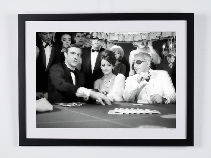 James Bond 007: Thunderball, Sean, Claudine and Adolfo on Set 1965 - Fine Art Photography - Luxury Wooden Framed 70X50 cm - Limited Edition Nr 03 of 30 - Serial ID 16336 - Original Certificate (COA), Hologram Logo Editor and QR Code - 100% New items.