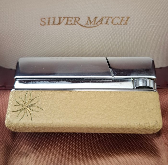 Silver Match  Azzaro - Lighter - Metal -  (2)