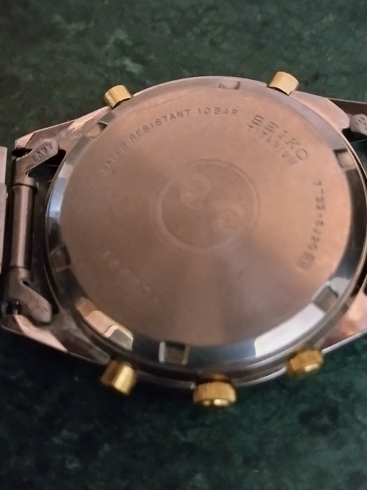 Seiko - Titanium chronograph sq100 - Ingen mindstepris - 7t32-5j20 - Mænd - 1980-1989