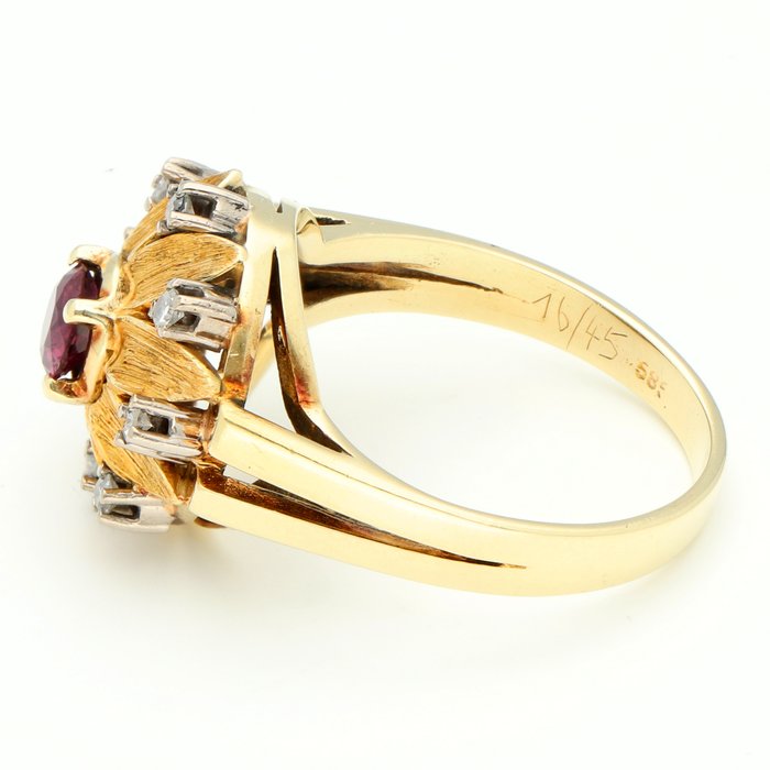 Ingen mindstepris - Ring - 14 karat Gulguld -  0.08ct. tw. Diamant (Natur)  - Rubin