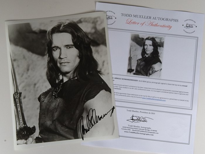 Conan the Barbarian - Arnold Schwarzenegger "Conan" - Signed Photo with LOA