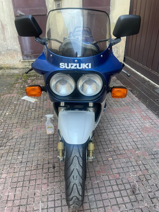 Suzuki - GSX-R 1100 - 1988