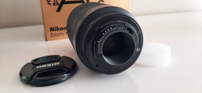 Nikon AF G Zoom-Nikkor 4-5.6/70-300mm G Zoomobjektiv