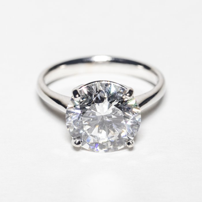 Ingen mindstepris - Forlovelsesring - 18 kraat Hvidguld -  5.02ct. tw. Diamant (Laboratoriedyrket) - F VS2 IDEAL