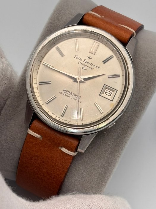 Seiko - Sportsmatic Calendar 820 - Ingen mindstepris - Mænd - 1960-1969