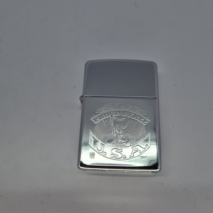 Zippo - USA - Lighter - Messing