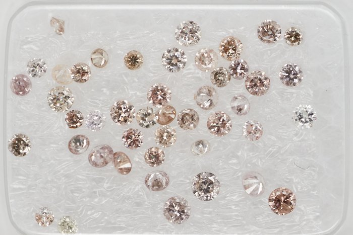 Ingen mindstepris - 45 pcs Diamant  (Naturfarvet)  - 074 ct - Rund - Light Gullig Rosa Brun - I3 SI1 - Gem Report Antwerp (GRA)