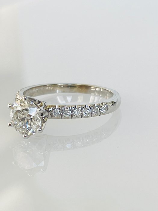 Forlovelsesring - 14 karat Hvidguld -  1.27ct. tw. Diamant (Natur)