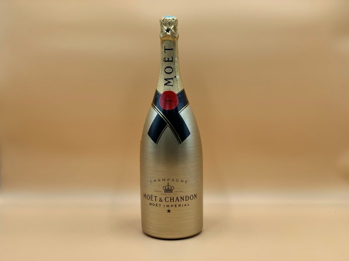 Moët  Chandon, Impérial Gold Sleeve - Champagne Brut - 1 Magnum (1,5 L)