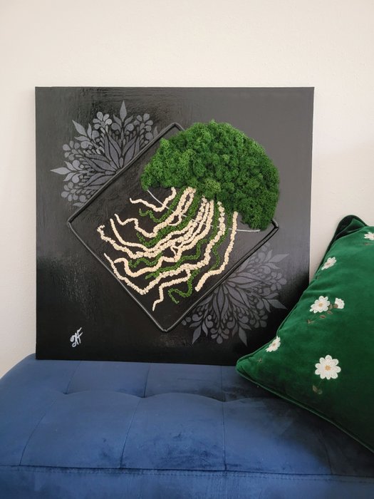 AnnaMossArtistry - Jellyfish moss art