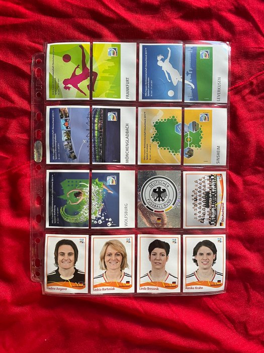 Panini - Women's World Cup Germany 2011 - Rookie edition! - Empty album + complete loose sticker set