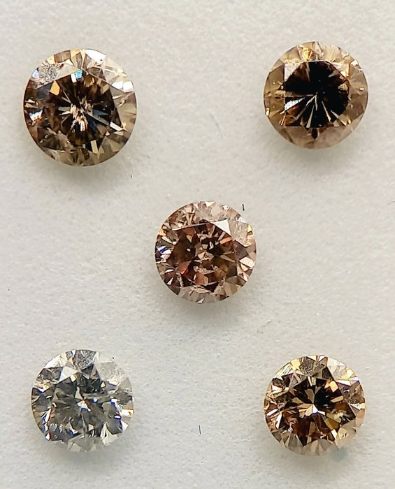 Ingen mindstepris - 5 pcs Diamant  (Naturfarvet)  - 078 ct - Rund - Fancy light Light Gullig Blandet brun Grå - I1 SI1 - Antwerp Laboratory for Gemstone Testing (ALGT)