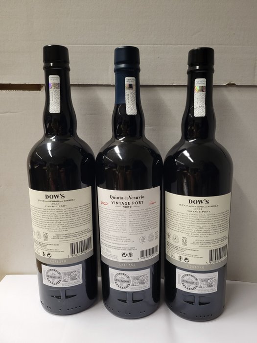 2022 Quinta do Vesúvio  2022 Dow's, Quinta Senhora da Ribeira x2 - Vintage Port -  Porto  - 3 Flasker (0,75 L)