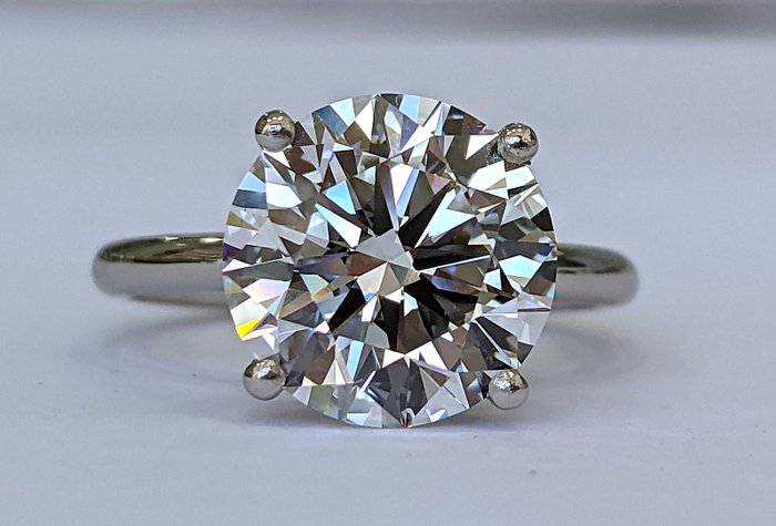 Ingen mindstepris - Ring - 18 kraat Hvidguld -  5.13ct. tw. Diamant (Laboratoriedyrket) - F VS1 IGI Certificeret