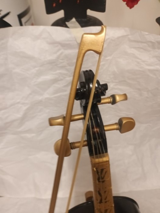 parte fppopart - Louis vuitton violino e archetto 3/4 (56 cm) edizione nera