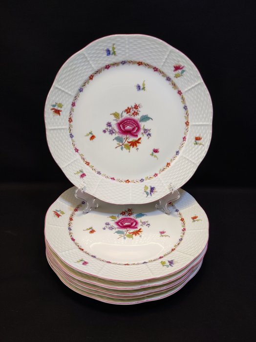 Herend - Middagssæt til 6 (15) - Nanking Bouquet Bunt (NB) mit Purpur Rand 12 Teller, 1 Platte, 2 Schalen - Porcelæn