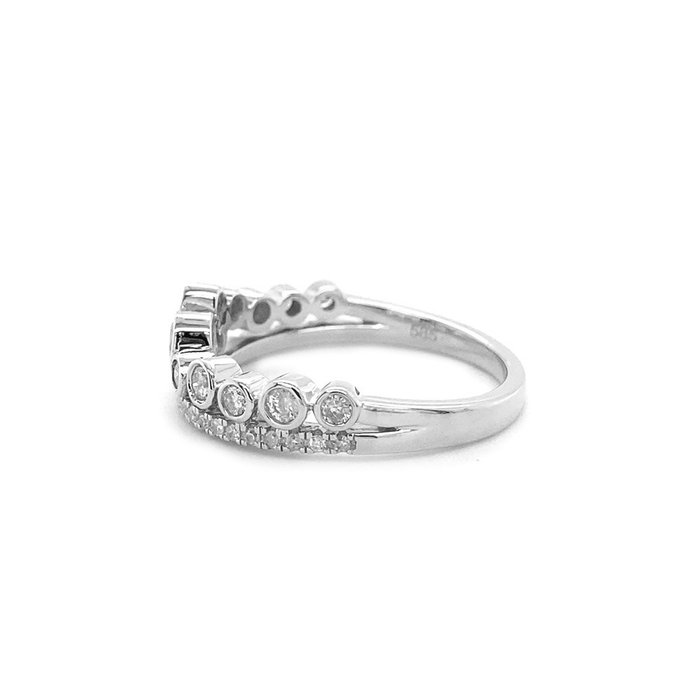 Ring - 14 karat Hvidguld -  0.47ct. tw. Diamant (Natur)