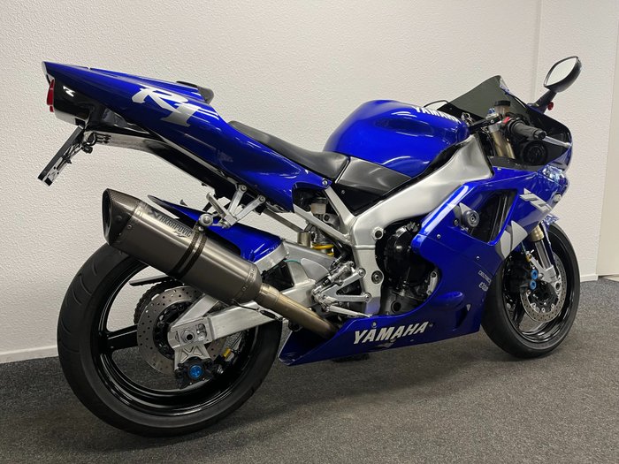 Yamaha - R1 - 1000 cc - 1999