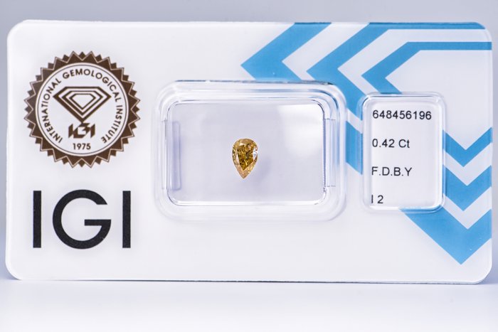 Ingen mindstepris - 1 pcs Diamant  (Naturfarvet)  - 0.42 ct - Pære - Fancy deep Brunlig Gul - I2 - International Gemological Institute (IGI)