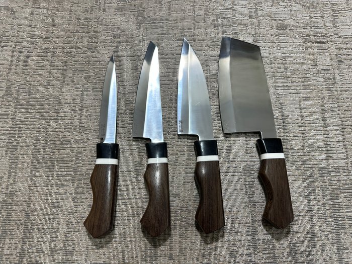 Køkkenkniv - Chef's knife -  Japanske D2 stålhakker, Deba, Garasuki  Petty Chef knive - D2 stål  designtræ  udsøgt sortfarvet harpikshåndtag - Japan