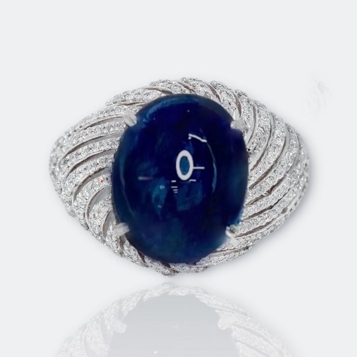 Ingen mindstepris - Ring - 14 karat Hvidguld -  8.71ct. tw. Safir - Diamant - IGI 7,61 ct blå