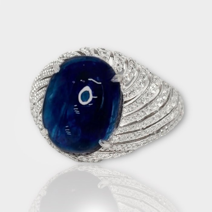 Ingen mindstepris - Ring - 14 karat Hvidguld -  8.71ct. tw. Safir - Diamant - IGI 7,61 ct blå