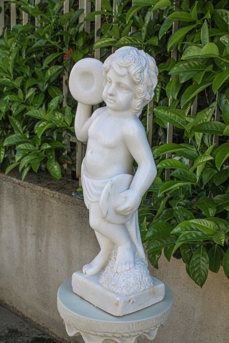 Skulptur "fanciullo che suona" - 59 cm - Hvid statuer marmor