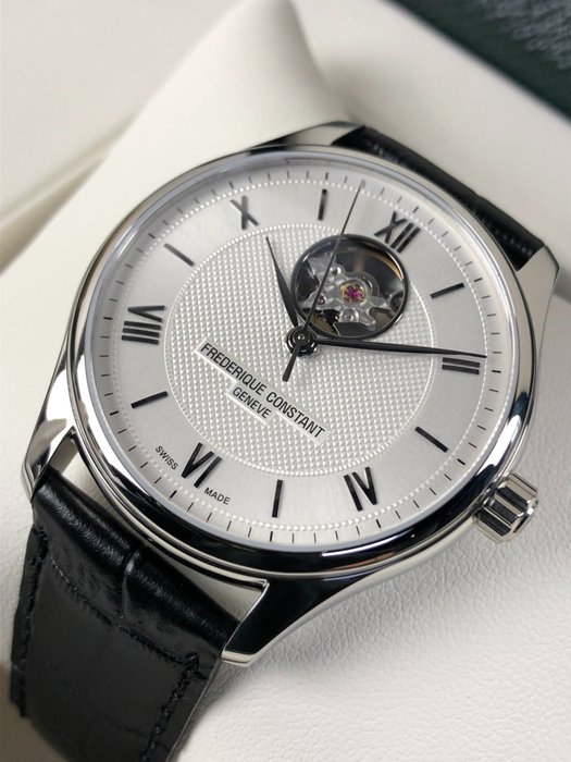 Frédérique Constant - Classics Heart Beat - FC-310MS5B6 - Mænd - 2011-nu