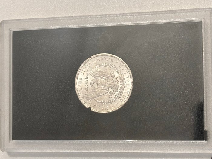 Förenta staterna. Morgan Dollar 1884-CC (Carson City), ex GSA Hoard in original holder UNCIRCULATED AND RARE!  (Ingen mindstepris)