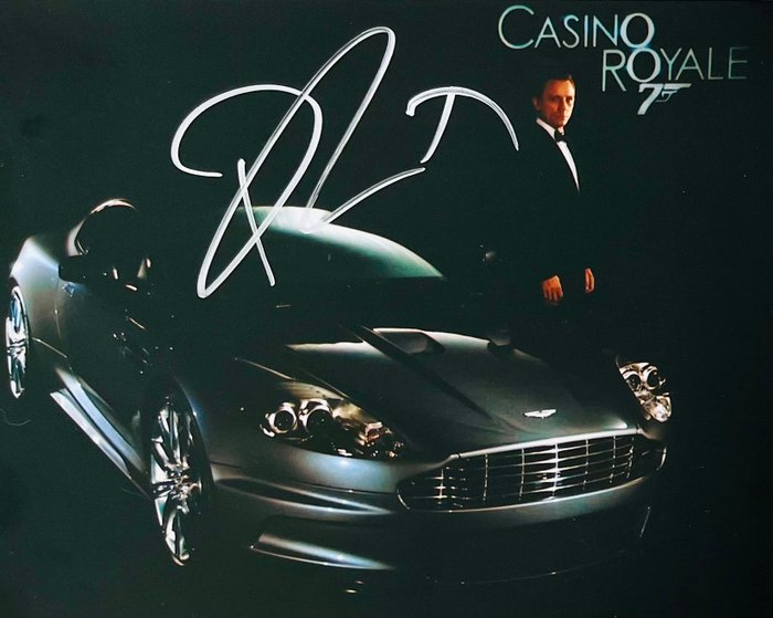 James Bond 007: Casino Royale - Daniel Craig, signed with COA