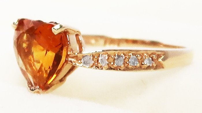 Ingen mindstepris - Ring - 9 kt. Gulguld Citrin - Diamant