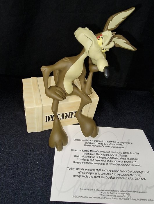 Warner Bros / Looney Tunes - David Krakov Gallery - Statuette - Wile E Coyote on Explosive Crate Cartoon Comic Collectible Sculpture Boxed - Polyresin