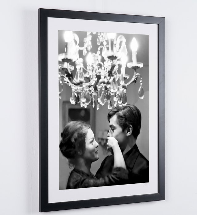 Romy Schneider and Alain Delon - At home in 1959 - Fine Art Photography - Luxury Wooden Framed 70X50 cm - Limited Edition Nr 01 of 30 - Serial ID 17194 - Original Certificate (COA), Hologram Logo Editor and QR Code - 100% New items.