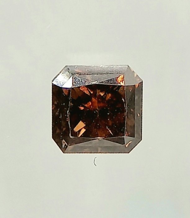 Ingen mindstepris - 1 pcs Diamant  (Naturfarvet)  - 064 ct - Radiant - Fancy deep Orange nuance Brun - VS2 - Antwerp Laboratory for Gemstone Testing (ALGT)